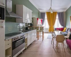 Modern Cozy Apartment by Ruterra