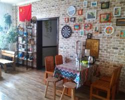 Dunhuang Longteng Youth Hostel