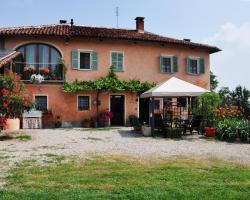 Bed&Breakfast Cascina Bezzecca