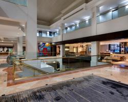 New York Marriott at the Brooklyn Bridge