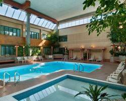 Travelodge by Wyndham Winnipeg East