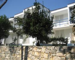 Adria Beach Guest House