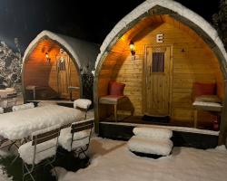 Inn-side ADVENTURE CABINS