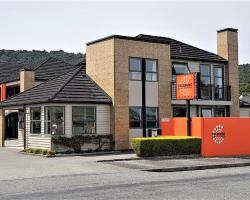 Coleraine Suites & Apartments