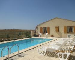 Hirondelle Holiday Home