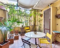 Rome as you feel - Monti Colosseo Apartments