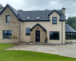 Grianan Lodge Holiday Hostel