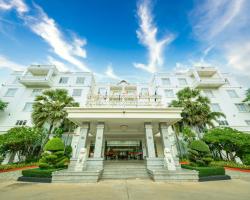 Pursat Riverside Hotel & Spa