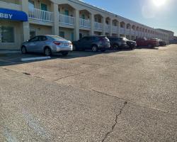 Motel 6 Galveston, TX Seawall