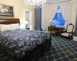 The Roses Heritage Inn