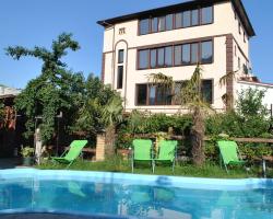 Вилла Виноград