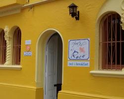 Hostal El Raco