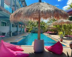 Pinky Bungalow Resort - SHA Extra Plus