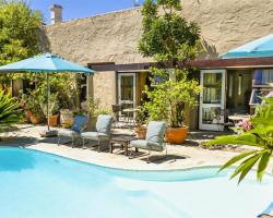Rosedene Lodge - All solar, all aircon with pool and garden