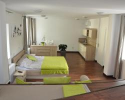 Adora Apartments and Rooms