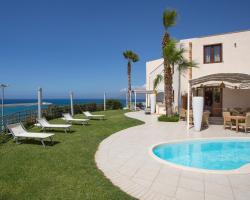 Marina Holiday & Spa