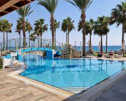 Simos Magic Beach Hotel Apts