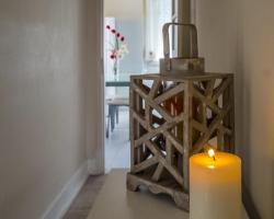 Apartment River and Palace View