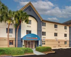 Sonesta Simply Suites Miami Airport Doral