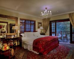 The Oasis Boutique Hotel & Residency