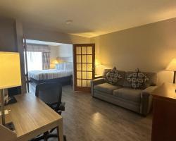 Country Inn & Suites by Radisson, Grand Rapids Airport, MI