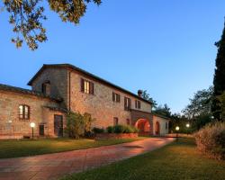 Podere Fignano, holiday home - apartments, renovated 2024