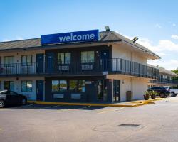 Motel 6-Lantana, FL