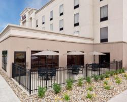 Hampton Inn & Suites Grove City