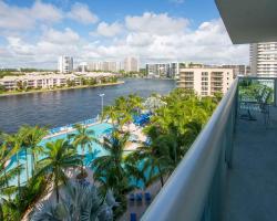 DoubleTree Resort by Hilton Hollywood Beach