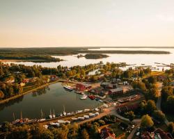 Perssons i Backens Pensionat- Sjötorps Vandrarhem & Rum