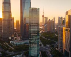 Regent Shanghai Pudong - Complimentary first round minibar per stay - including a bottle of wine