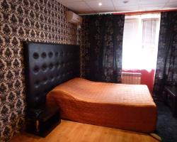 Отель Бонжур +