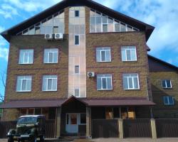 City Hotel с парковкой