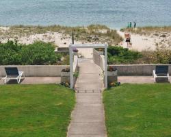 Surf & Sand Beach Motel