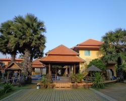 Pranburi Noy Resort