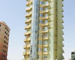 Bneid Al Gar Penthouse Entire Apartment 3 Bedroom Family Only