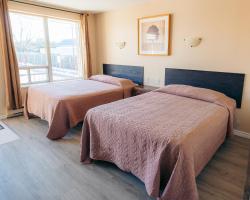 Clarkson Village Motel, 1815 Lakeshore Rd West Mississauga