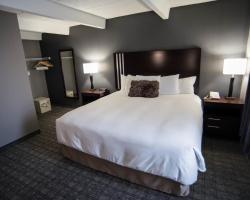 Eastland Suites Extended Stay Hotel & Conference Center Urbana