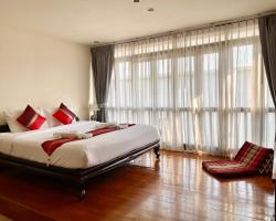 ラスティック ゲスト ハウス