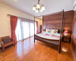 รัสติด ริเวอร์ บูติค