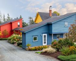 Lodging at Goose Cove Retreat - Trinity, Newfoundland