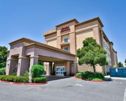 Hampton Inn & Suites Pittsburg