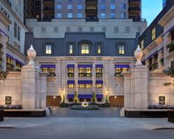 Waldorf Astoria Chicago