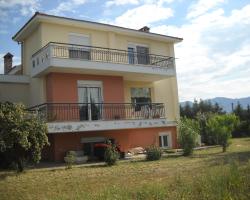 Villa Maria