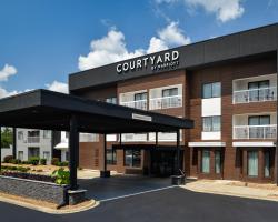 Courtyard by Marriott Charlotte Matthews