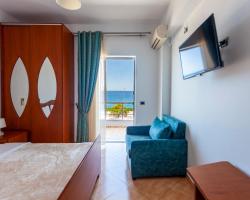Dhima Hotel