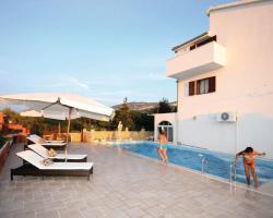 Apartment Vrisna Croatia