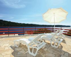 Holiday home Karbuni 40