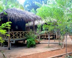 Riverside Camping Udawalawa
