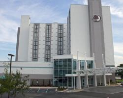 DoubleTree by Hilton Virginia Beach